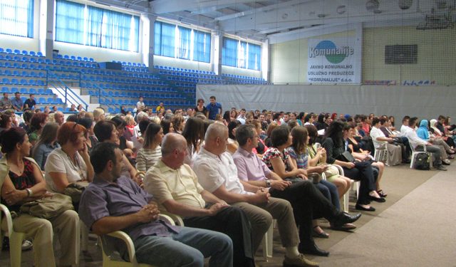 Velikokladuški studenti potpisali Ugovor o stipendiranju sa Općinom za 2014/2015. godinu