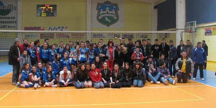 SVEČANO ZATVARANJE 50. JUBILARNE SMOTRE NAUČNO-TEHNIČKOG STVARALAŠTVA MLADIH BIH „VELIKA KLADUŠA 2011“