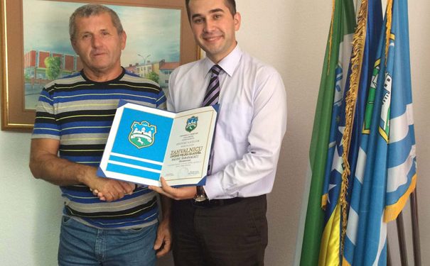 Načelnik Behrić dodjelio Zahvalnicu za zaista izuzetnog građanina