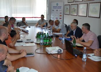 Novi sastanak za pronalaženje rješenja za asfaltiranje ceste