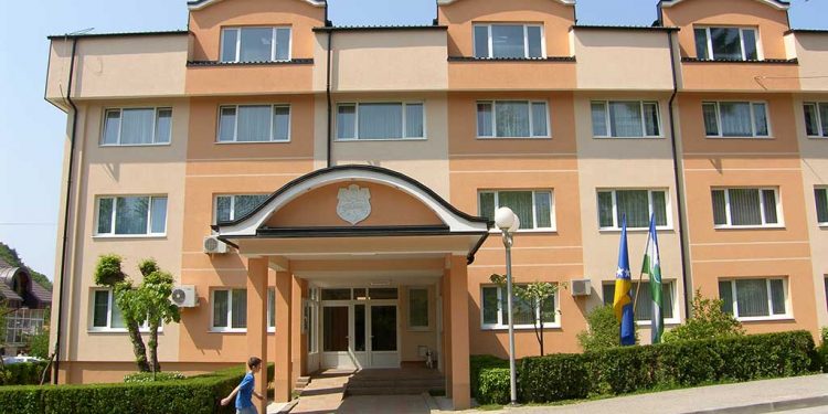 Demantij Kabineta Općinskog načelnika povodom izjave premijera Unsko-sanskog kantona, Huseina Rošića u emisiji Dnevnik, Federalne televizije, emitirane 05. jula 2018. godine