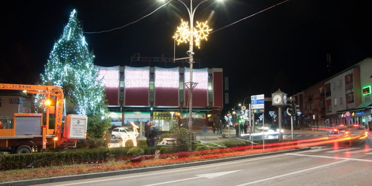 Velika Kladuša u novogodišnjem ambijentu