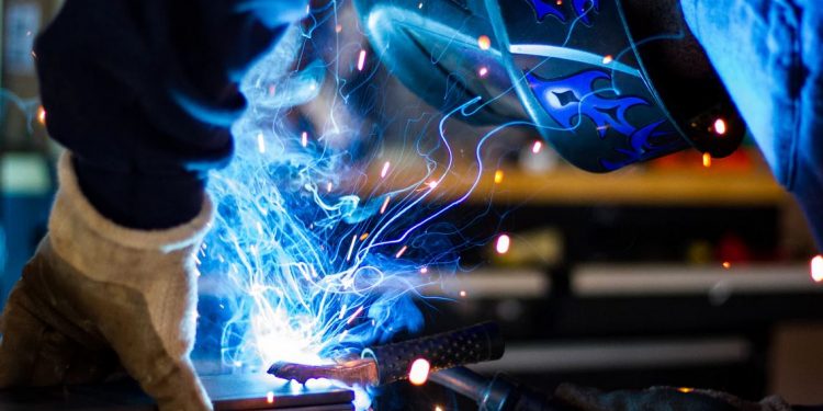 Podrška privatnim poduzetnicima – Općinski načelnik Općine Velika Kladuša