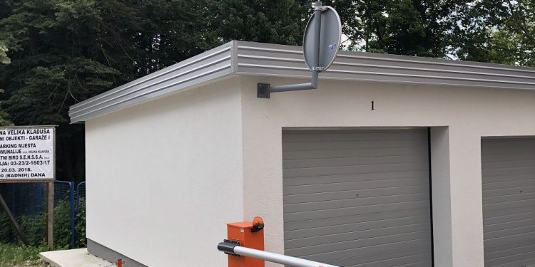 Javni oglas o prodaji garaža u vlasništvu Općine Velika Kladuša putem licitacije