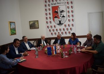 Načelnik Abdić u službenoj posjeti Gradu Petrinja