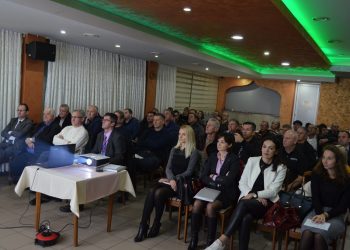 Treća naučno-stručna konferencija o kestenu održana u Velikoj Kladuši
