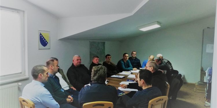 Sastanak predstavnika Općinskog organa uprave i predsjednika Mjesnih zajednica sa područja Općine Velika Kladuša