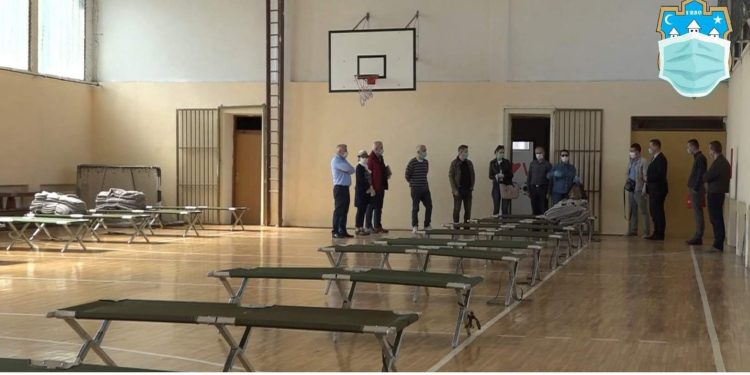 Za potrebe Doma zdravlja Velika Kladuša određena sportska sala srednjoškolskog centra kao lokalni izolatorij