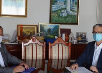 Potpisan ugovor o sufinansiranju projekta „Zamjena vanjske stolarije i utopljavanje objekta Druge srednje škole Velika Kladuša“