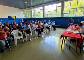 Održan sastanak Savjeta MZ Mala Kladuša i građana sa Načelnikom Fikretom Abdićem