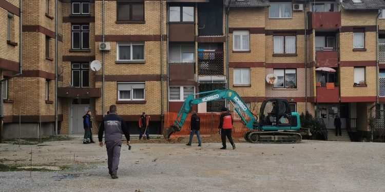 Mekote: Počeli radovi na izgradnji dječijeg igrališta i parkinga