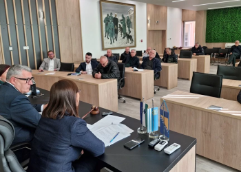 Velikokladuški trgovci na sastanku sa Općinskim načelnikom o neradnoj nedjelji