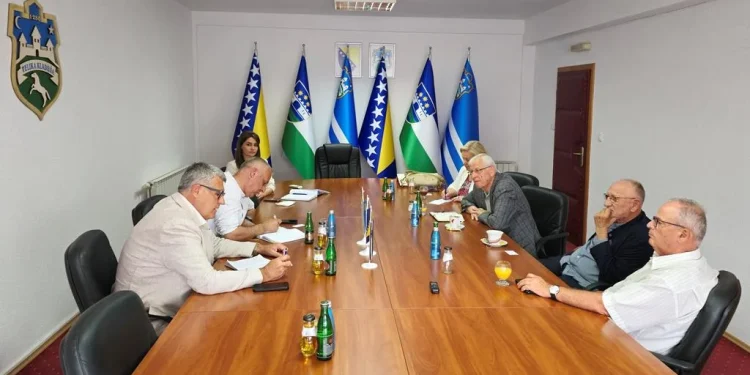 Potpredsjednik ANU BiH prof. dr. Mirko Pejanović posjetio načelnika Horvata