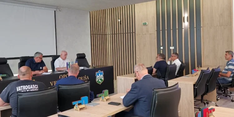 Javna rasprava o vlastitim prihodima Vatrogasne jedinice: Potrebna veća promocija usluga i osnaživanje jedinice