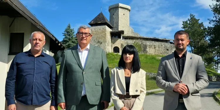 Osigurana dodatna sredstva za obnovu Starog grada Velika Kladuša: Pokreće se procedura za izbor izvođača radova