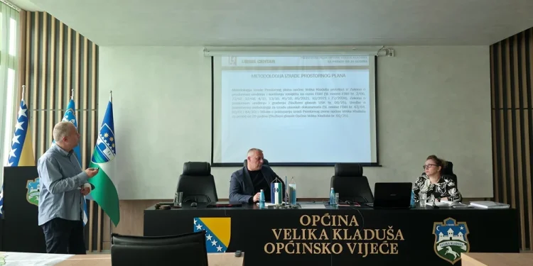 Prezentirana i usvojena prostorna osnova Prostornog plana općine Velika Kladuša