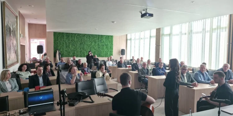 Svečanom akademijom u Velikoj Kladuši obilježen Dan nezavisnosti BiH