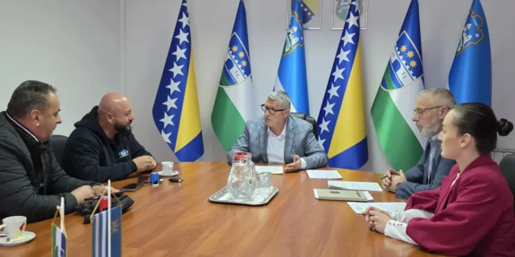 Potpisani ugovori za značajne infrastrukturne projekte u Velikoj Kladuši