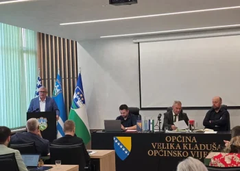 Održana tematska sjednica Općinskog vijeća o problemu napuštenih pasa u Velikoj Kladuši