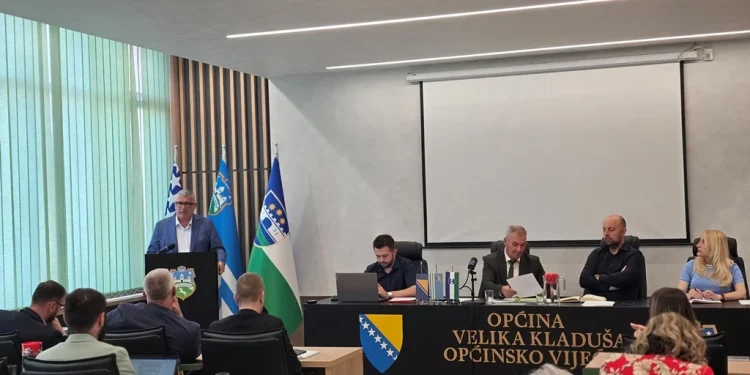 Održana tematska sjednica Općinskog vijeća o problemu napuštenih pasa u Velikoj Kladuši