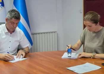Potpisan ugovor za radove na putu Brezovo Polje, dionica I u MZ Glinica