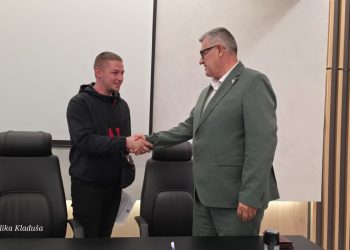 Potpisan ugovor o izvođenju radova čišćenja i uređenja korita Grabarske